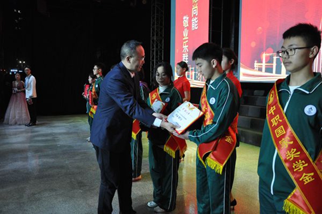 1703660965242167.jpg 1.jpg