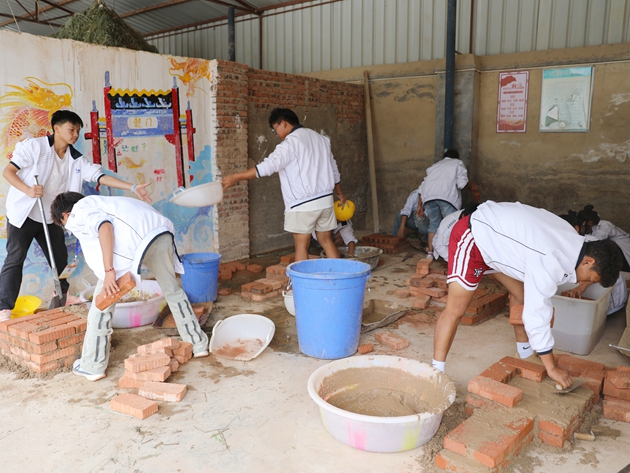 1716542371989095.jpg 會理現(xiàn)代職校舉辦第十三屆學(xué)生職業(yè)技能大賽6.JPG